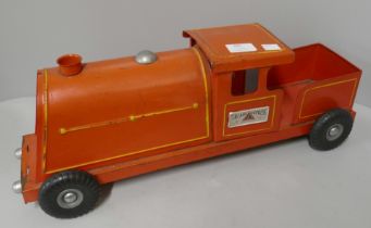 A vintage toy Tri-ang tin plate express train