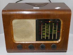 A Pye Cambridge England radio