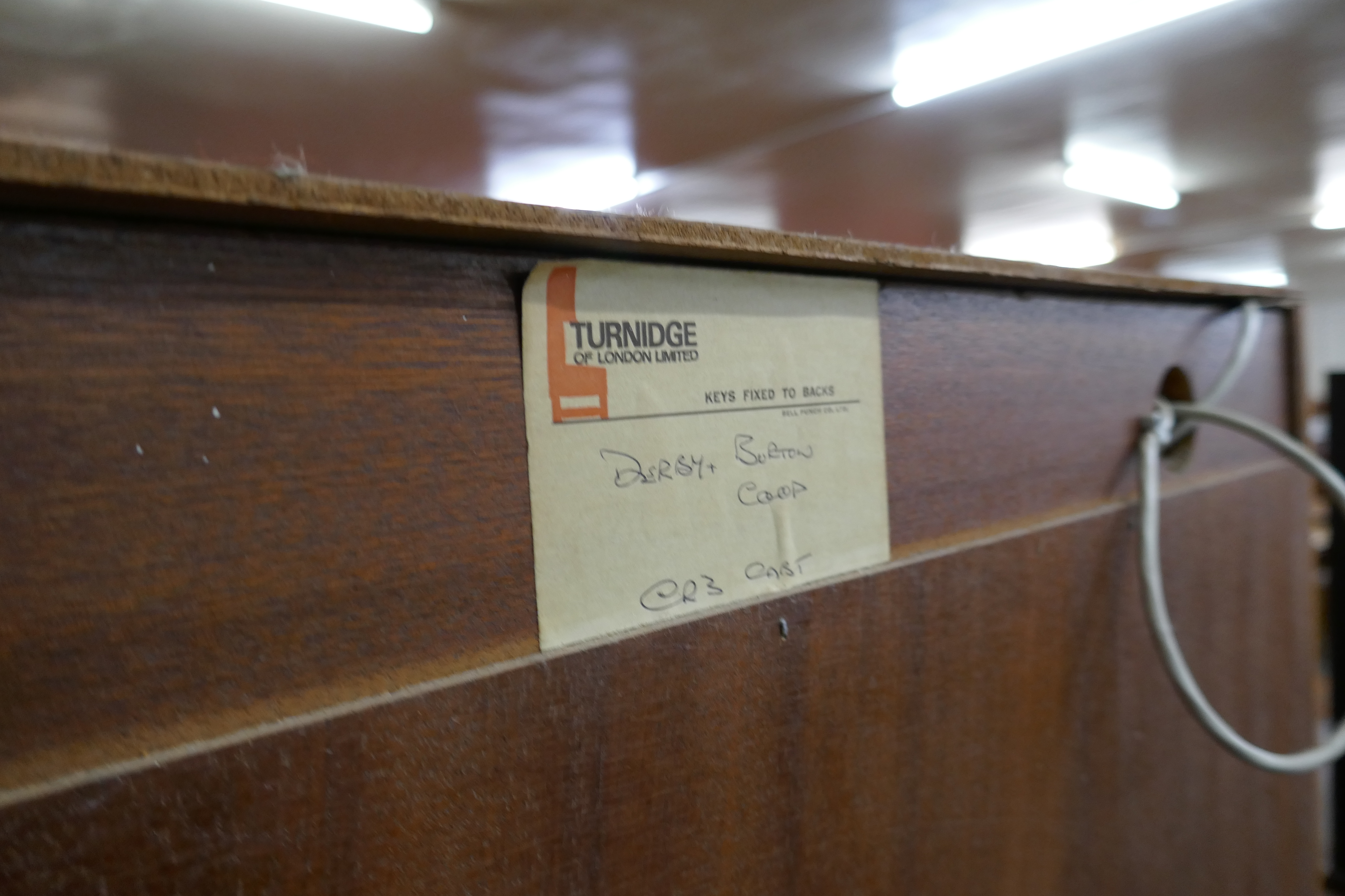 A Turnridge of London teak room divider - Image 2 of 2