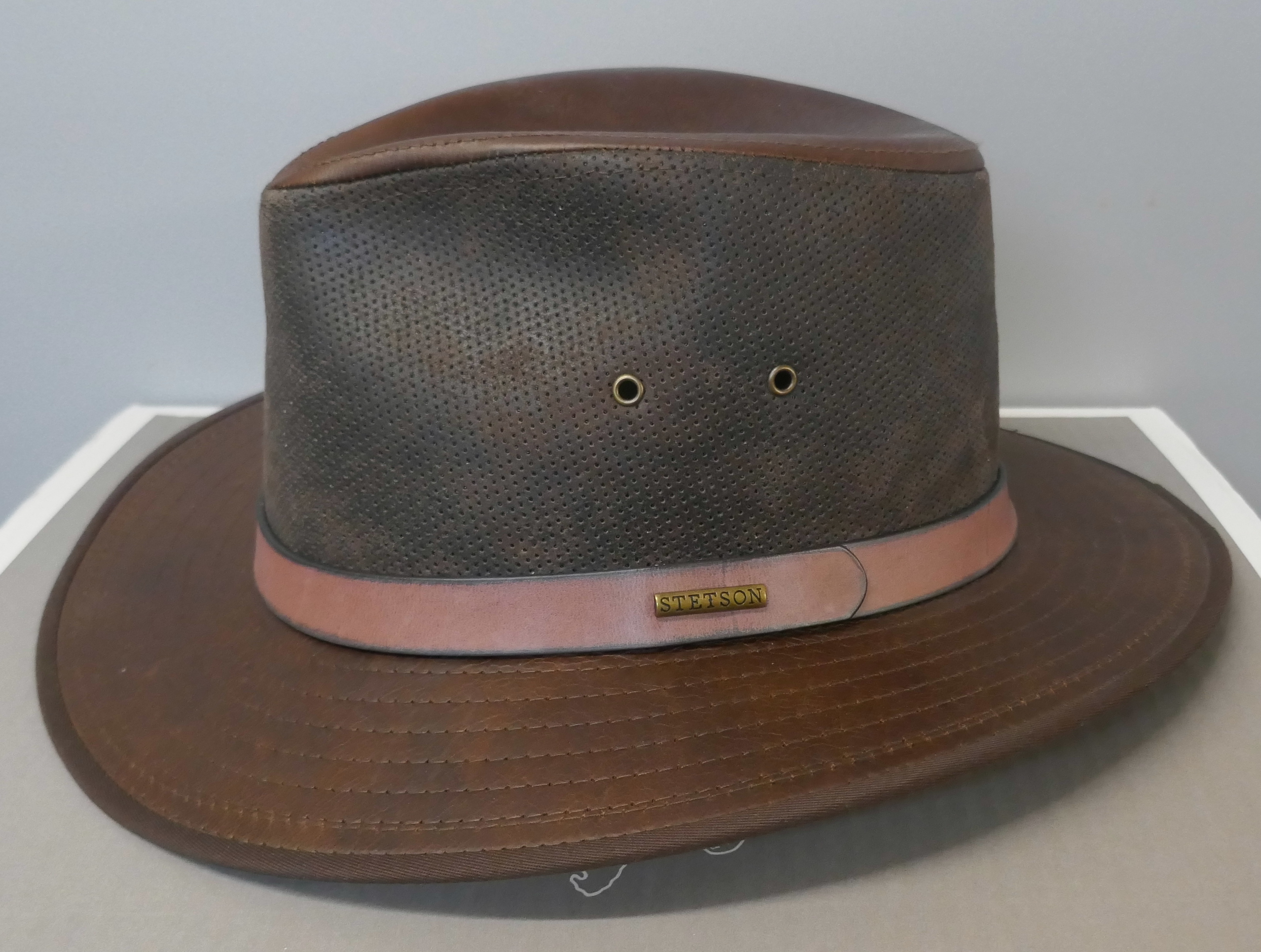 A 150th Anniversary leather stetson, boxed - Image 2 of 4