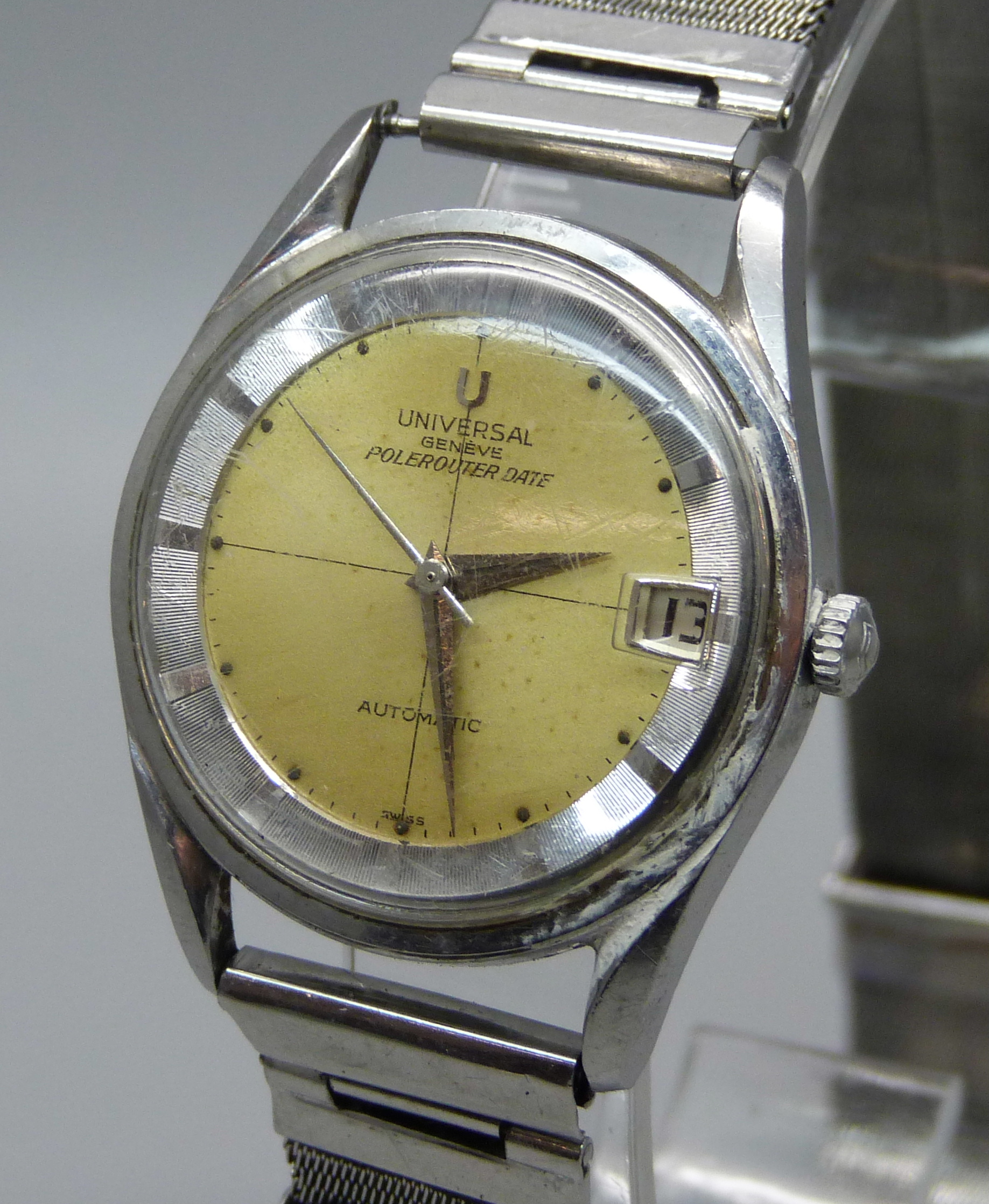 A gentleman's vintage Universal Polerouter Date automatic wristwatch, 32mm case - Image 3 of 6