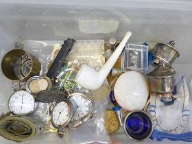 A clay pipe, bottle cork, thimbles, quartz pocket watches, etc.