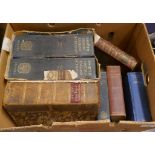 Antiquarian and later books including Enyclopaedia Londinensis, two volumes, Byrons Poetical