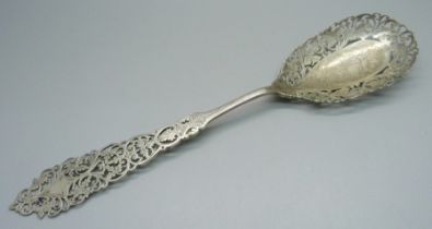 A Victorian pierced silver spoon, London 1899, 63g, 25cm