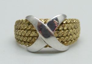 A 9ct gold Italian designer ring, marked Milor, 3.1g, L