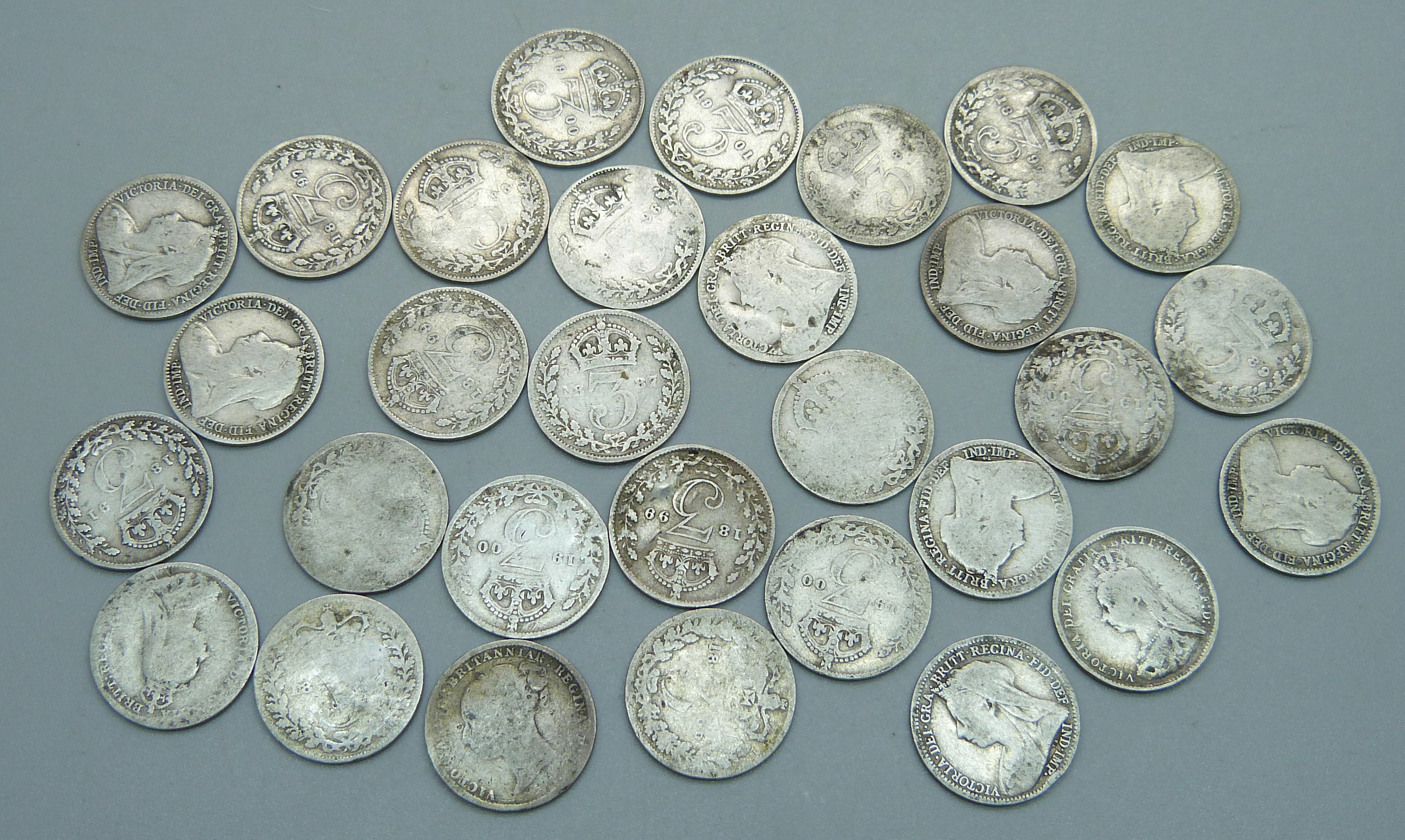 Thirty Victorian 3d coins, various dates, 39.6g