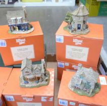 Eight boxed Lilliput Lane cottages