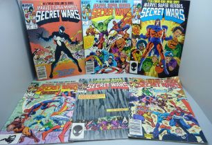 Twelve Marvel comics, Secret Wars, #1 to #12, #8 featuring Venom, (VF-)