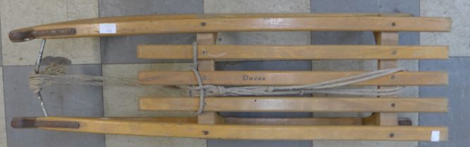 A Davos beech sledge