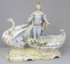 A German porcelain table centrepiece, 25cm wide