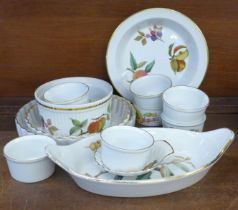 Royal Worcester Evesham and other tablewares, quiche dishes, ramekin pots, etc.