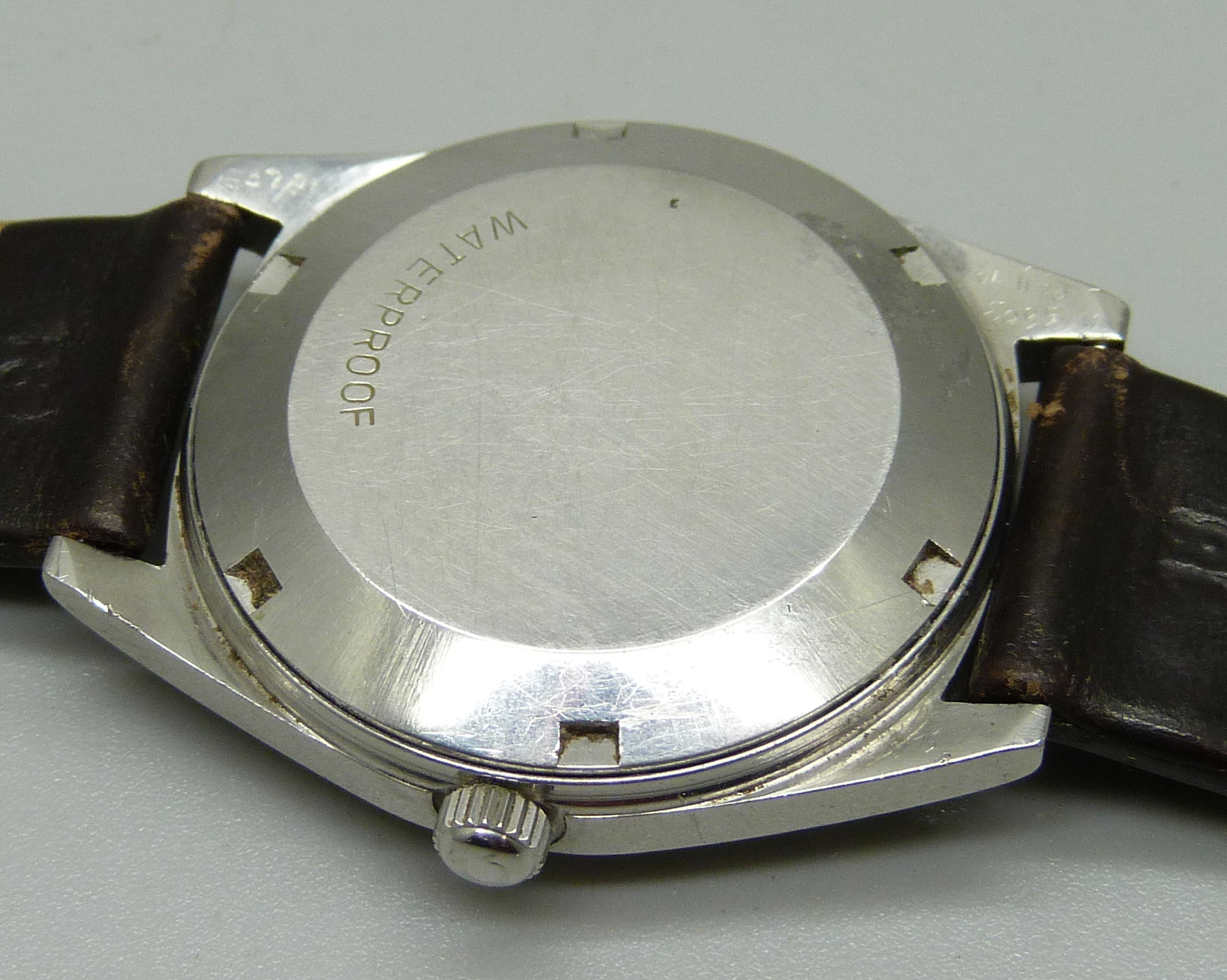 An Omega Geneve automatic date display wristwatch, with original buckle and an Omega carrier box - Image 5 of 6