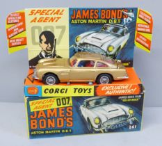 A Corgi 261 007 James Bond Aston Martin DB5, boxed