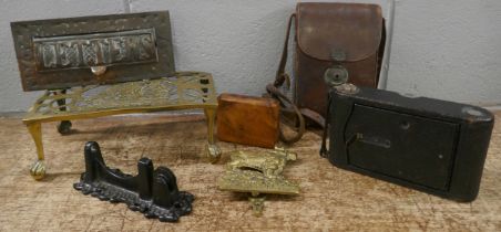 Assorted metalware, a brass trivet, brass door knocker and letter box, etc. **PLEASE NOTE THIS LOT