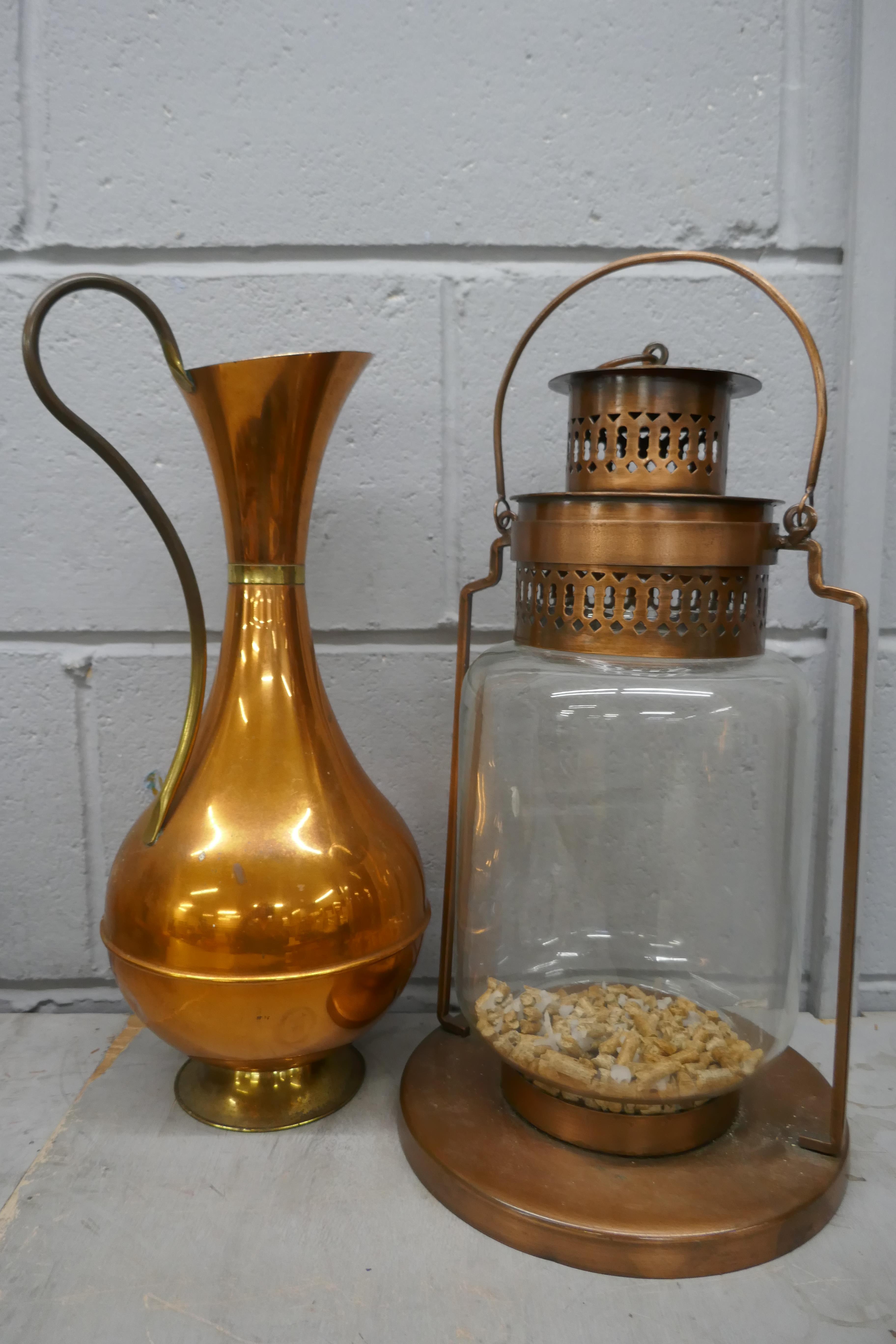 A metal lamp and a copper jug **PLEASE NOTE THIS LOT IS NOT ELIGIBLE FOR POSTING AND PACKING** - Image 2 of 2