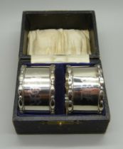 Two silver napkin rings, 34g