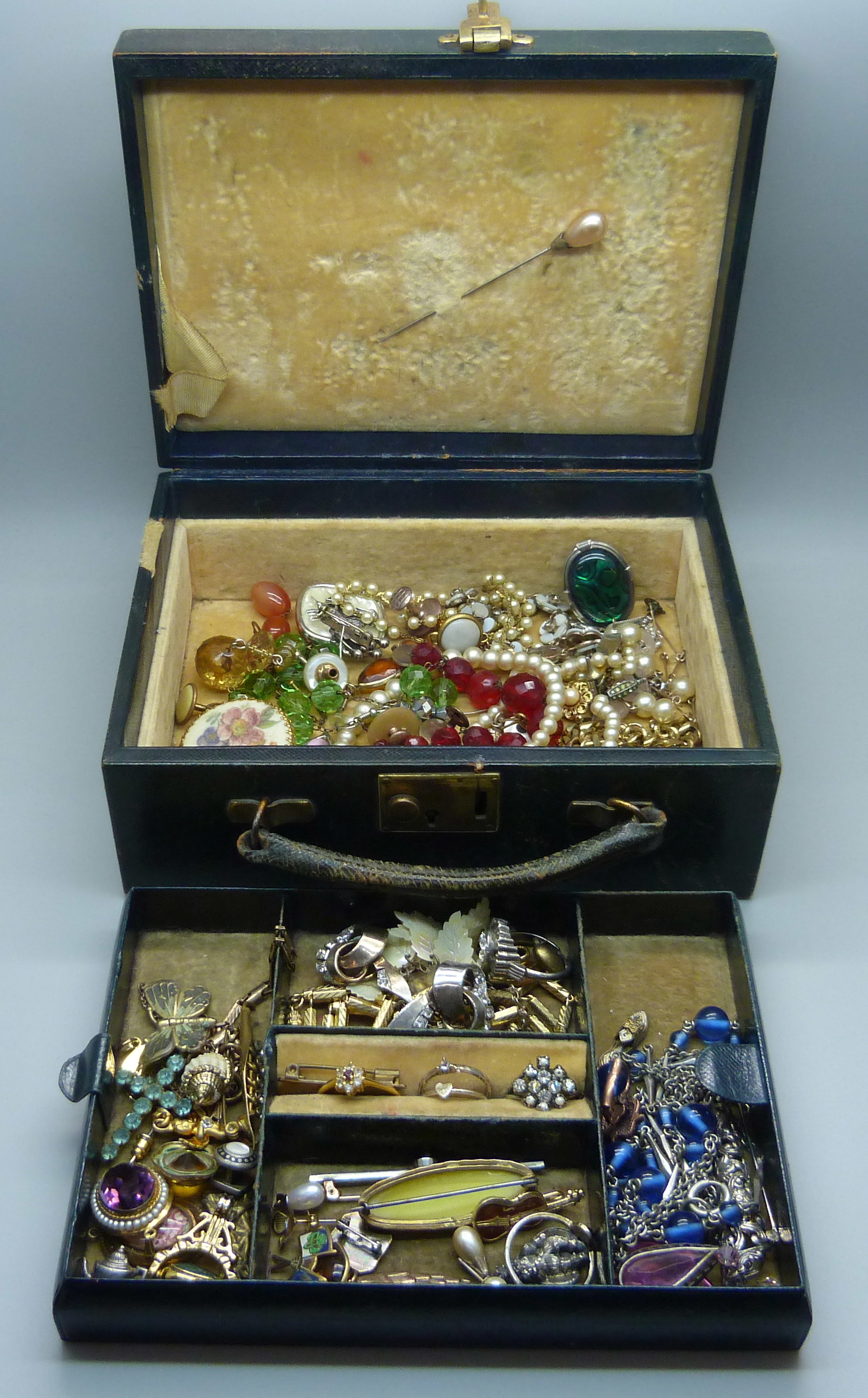 A jewellery case of vintage jewellery