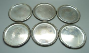 A set of six Norwegian silver dishes, 830S, Ottar Hval, 219g, 10cm