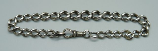 A graduated silver chain with metal clip, 25g, 27cm