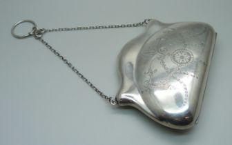 A sterling silver, leather lined purse, Chester 1910, 128g