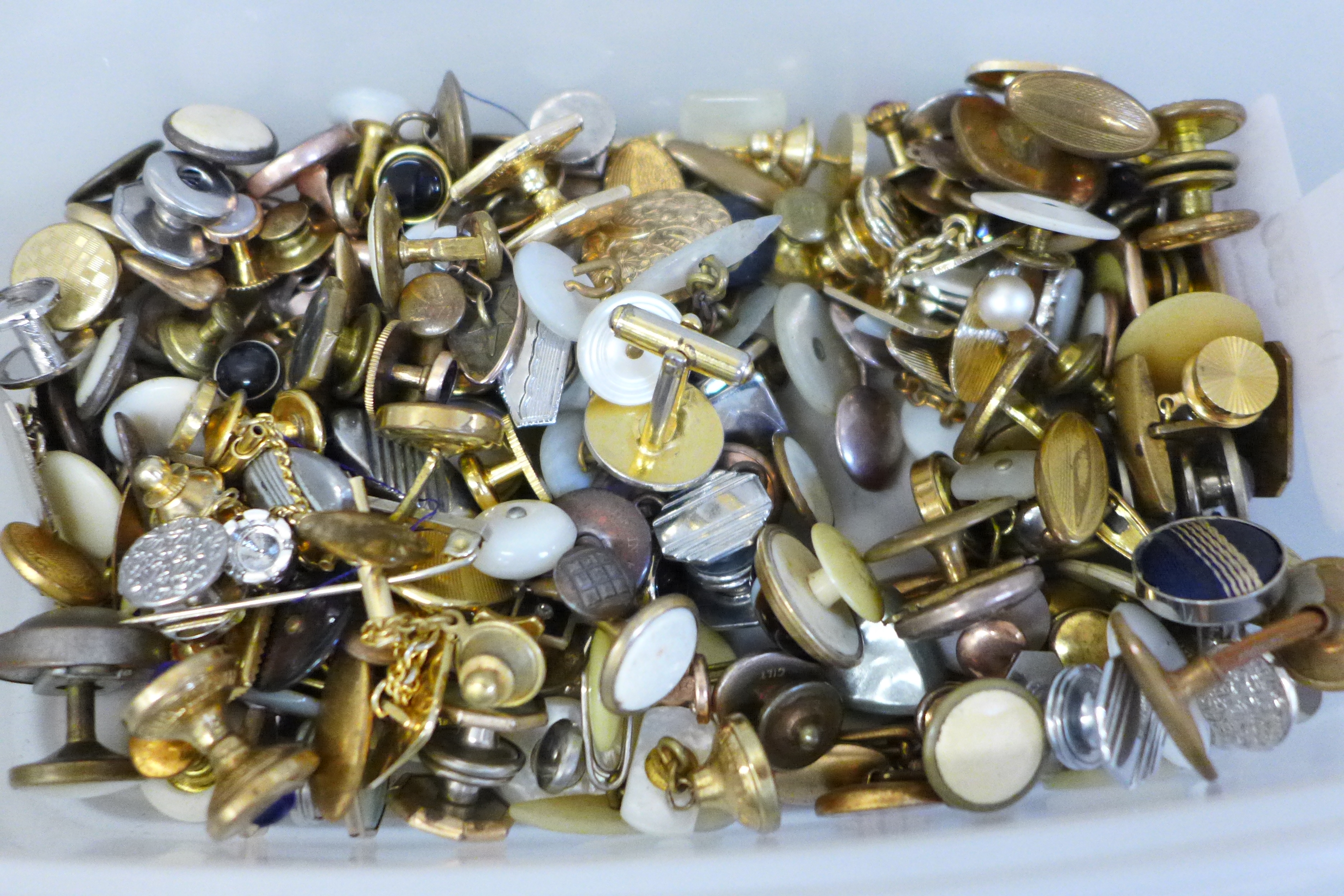 Cufflinks, collar studs and jewellery findings - Bild 2 aus 2