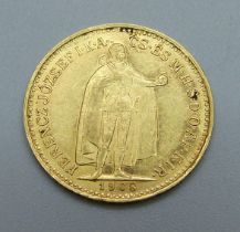 A 1908 Hungarian Franz Joseph 10 Korona gold coin, .900 purity, 3.4g