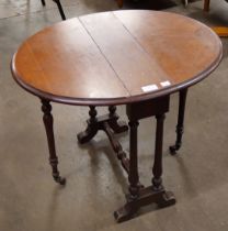 An Edward VII mahogany Sutherland table