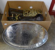 Assorted metalware