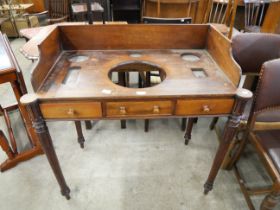 A George IV style mahogany washstand, manner of Gillows, Lancaster