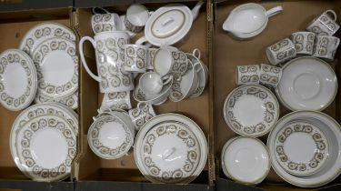 A Susie Cooper Venetia dinner and tea service **PLEASE NOTE THIS LOT IS NOT ELIGIBLE FOR POSTING AND