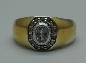 A silver gilt cluster ring, Y