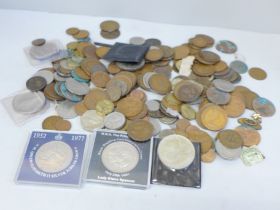 A collection of British coinage including pennies, 6d, etc.