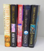 Five hardback first edition novels by Terry Pratchett; The Lost Continent (1998), Night Watch (