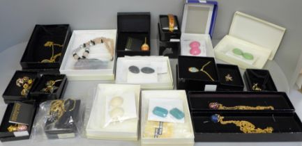 Costume jewellery; five boxed Lee Sands earrings, a Lee Sands boxed necklace, a vintage Butler &