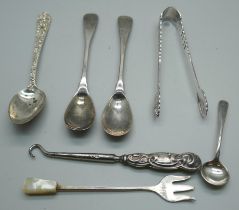 A pair of Irish silver mustard spoons, Dublin 1813, a silver salt spoon, a pair of 830 silver