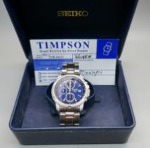 A Seiko chronograph wristwatch, boxed