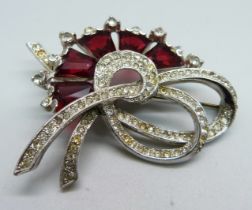 A Mitchel Maer trembler brooch, 45mm x 55mm, Maer a designer for Christian Dior