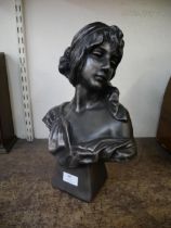 A bust of an Art Nouveau style lady