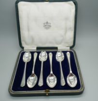 A set of six silver golf spoons, 80g