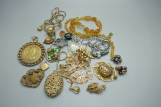 Vintage jewellery