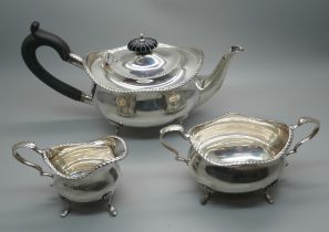A three piece silver bachelors tea service, Birmingham 1927, 540g