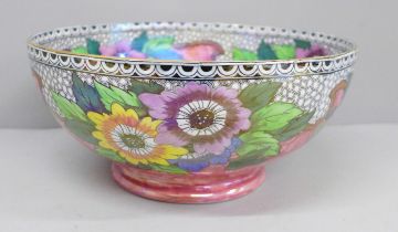 A Maling lustre ware bowl, 21cm