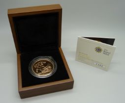 The Royal Mint The 2010 Sovereign £5 Brilliant Uncirculated Gold Coin, No. 0388, cased
