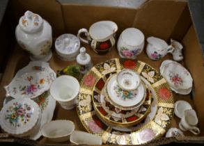 Abbeydale Imari porcelain and Aynsley, Minton, Coalport china and a Beswick bird **PLEASE NOTE