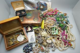 Costume jewellery including vintage