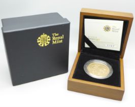 The Royal Mint The 2010 UK Sovereign £5 Brilliant Uncirculated Gold Coin, 39.94g, 0.9167 Au, (22ct
