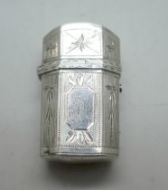 A small George III silver box with hinged top, Birmingham 1819, Samuel Pemberton, 46mm