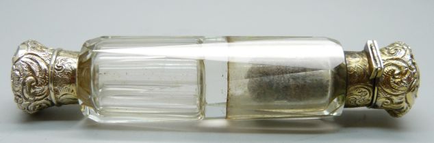 A Victorian glass double scent bottle with gilt white metal tops, 12.5cm