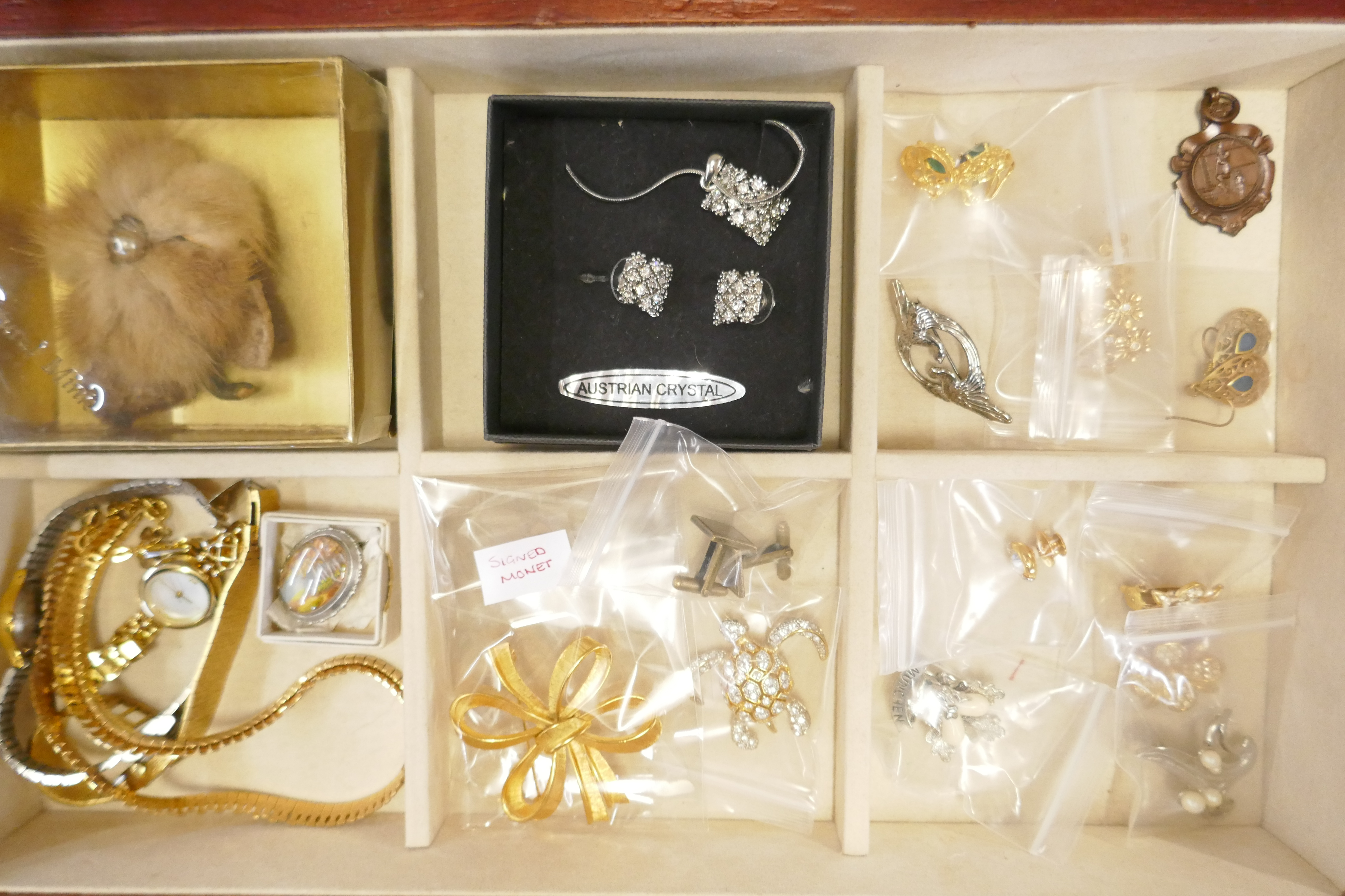 A collection of costume jewellery and three lady's wristwatches, in a jewellery cabinet - Image 7 of 7