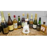 Ten bottles of asorted alcohol including a Wade Bells Royal commemorative whisky decanter, boxed,